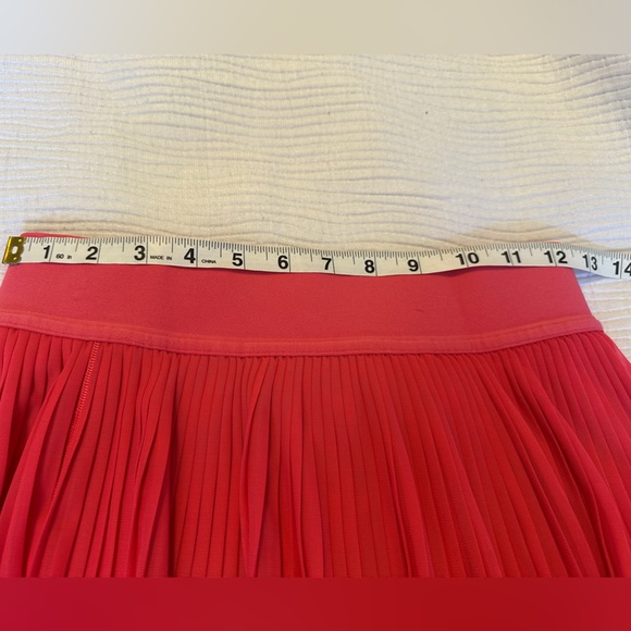Lululemon Varsity High-Rise Pleated Tennis Skirt - Picture 4 of 5